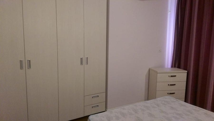 Apartament cu 2 camere decomandat în Exterior Vest