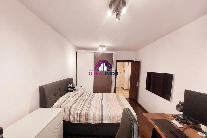 Apartament cu 3 camere decomandat, mobilat în Dristor