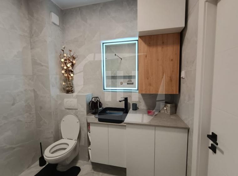 Apartament cu 2 camere semidecomandat, mobilat în Mărăști