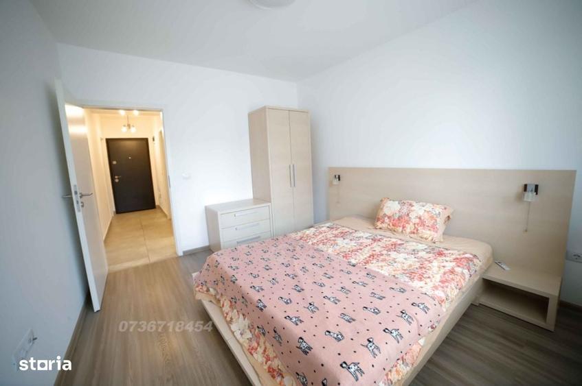 Apartament cu 2 camere decomandat în Tractorul