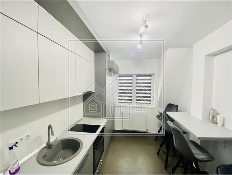 Apartament cu 2 camere decomandat în Șelimbăr