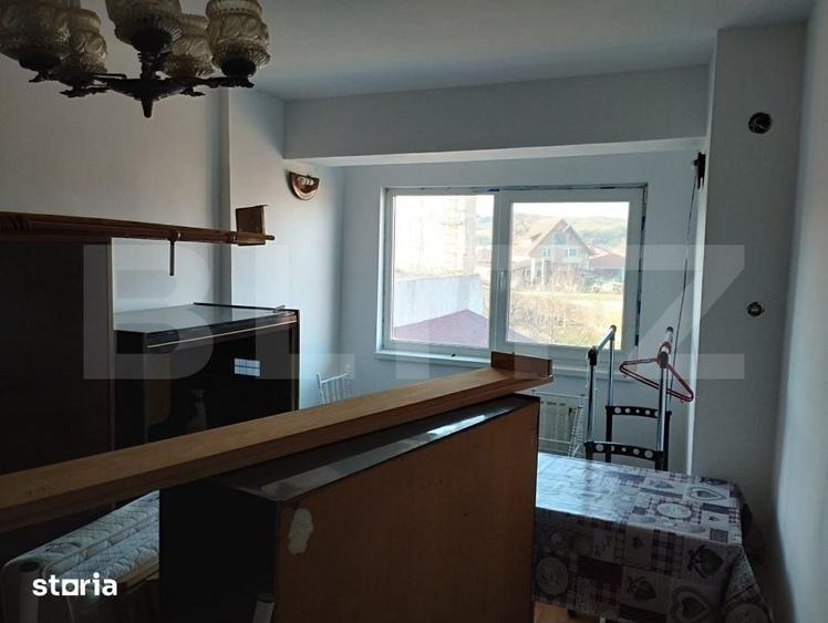 Apartament cu 3 camere în Mihai Viteazu