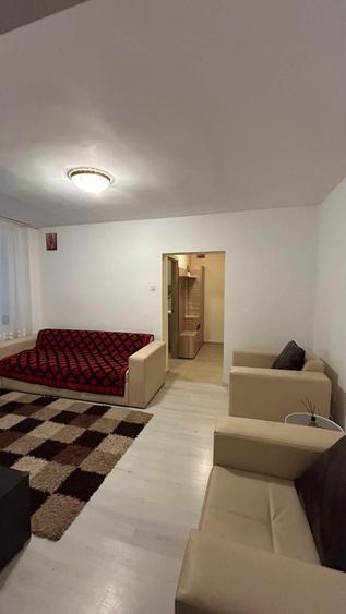 Apartament cu 2 camere semidecomandat în Democrației