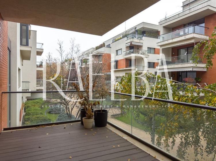 Apartament cu 4 camere decomandat, mobilat în Dorobanți