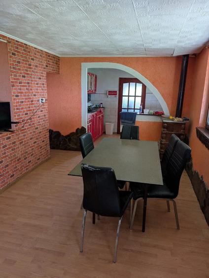 Casă cu Teren 1098 Mp în Central