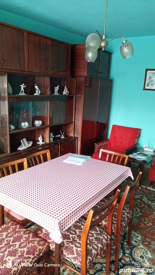 Apartament cu 3 camere decomandat în Cehu Silvaniei