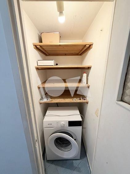 Apartament cu 3 camere decomandat în Valea Ialomiței
