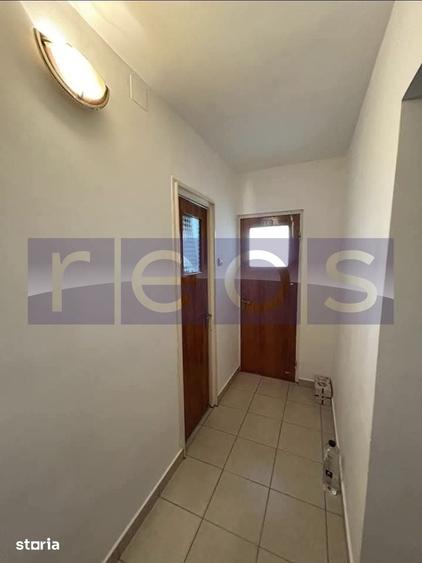 Apartament cu 2 camere decomandat în Titan