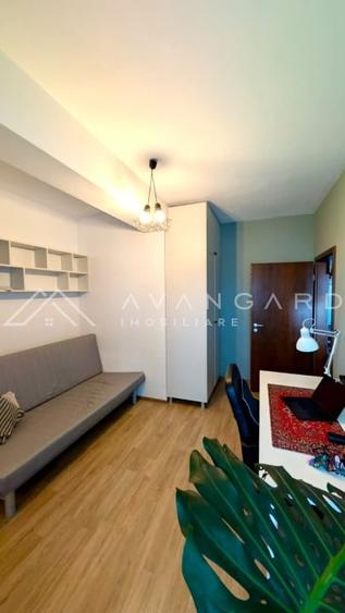 Apartament cu 3 camere semidecomandat în Europa