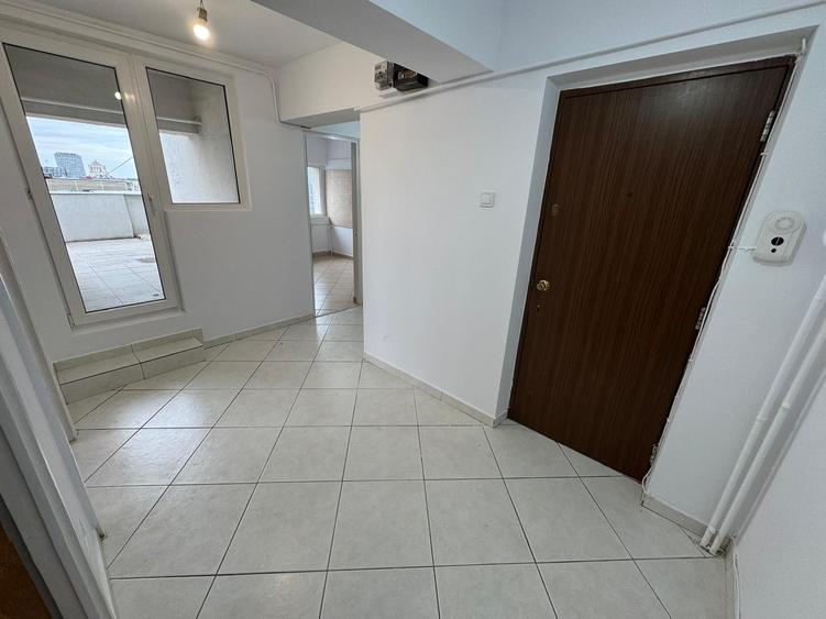 Apartament 2 camere cu terasa situat ultracentral 1 minut metrou Romana - 7