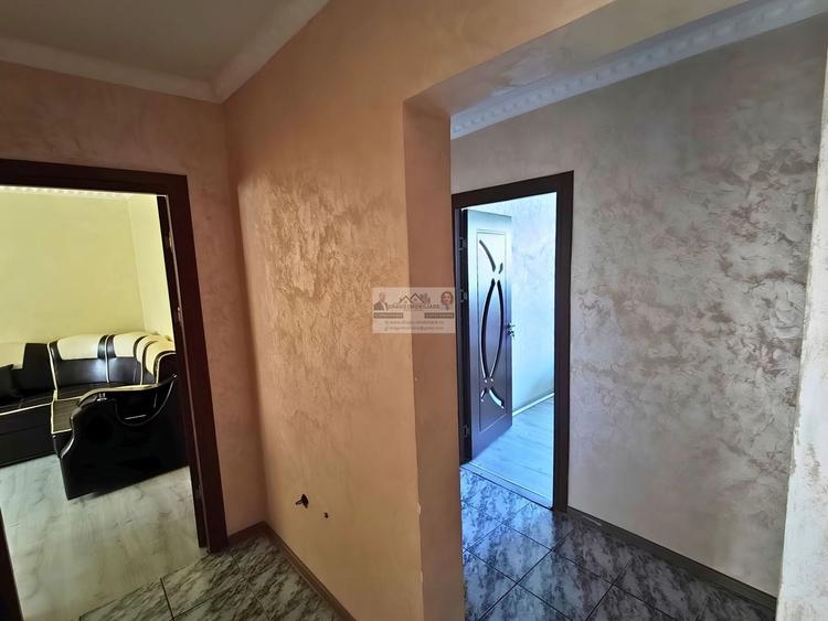 Apartament cu 3 camere decomandat în Nord