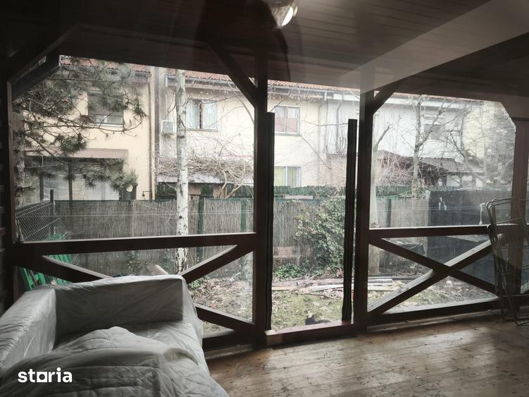 Casă cu 4 camere cu Teren 50 Mp în Central