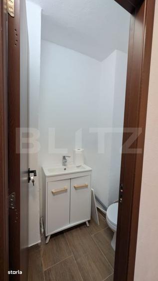 Spațiu comercial, de 70 mp, în Micro 11
