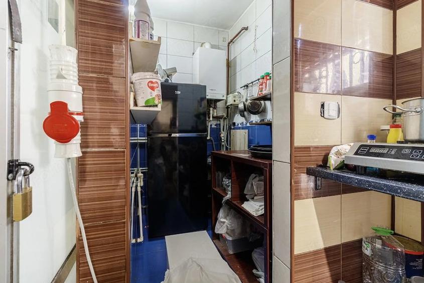 Spațiu comercial, de 70 mp, în Cernica