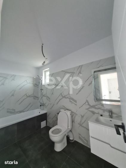 Casă cu 4 camere cu Teren 2500 Mp în Trivale