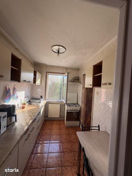 Apartament cu 2 camere semidecomandat în Astra