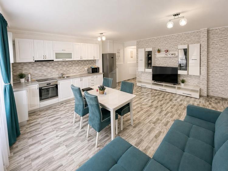 Apartament cu 2 camere semidecomandat, mobilat în Florești — fotografia 1