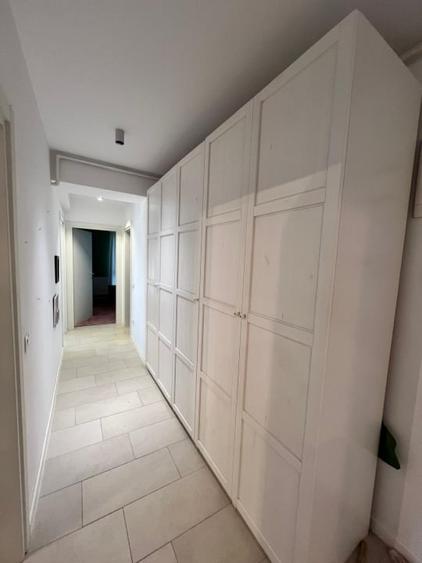 Apartament cu 3 camere decomandat, mobilat în Central