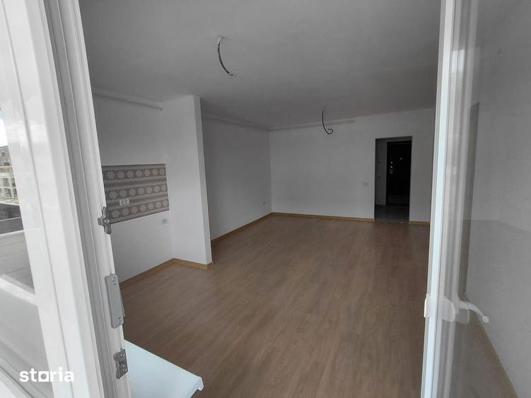 Apartament 49 mp,FINALIZAT, 83 000, loc de parcare inclus, TVA inclus - 1