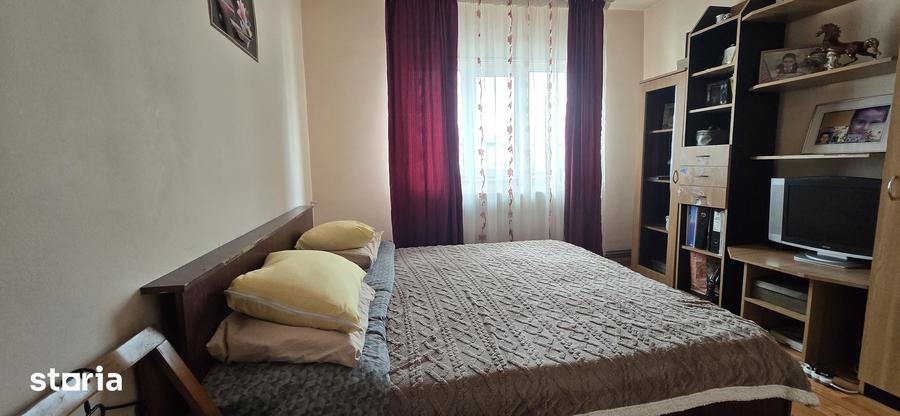 Comision zero la cumparator! Vanzare apartament 3camere micro 11 - 8