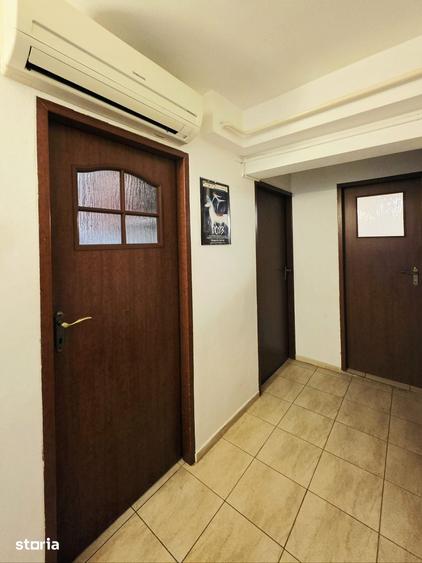 Apartament cu 2 camere decomandat în Nicolina