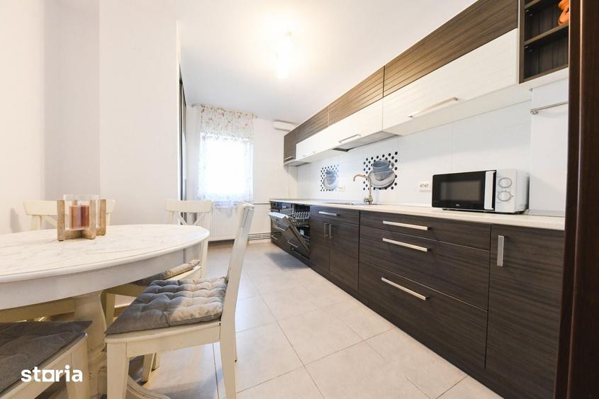 Apartament cu 4 camere decomandat în Gheorgheni