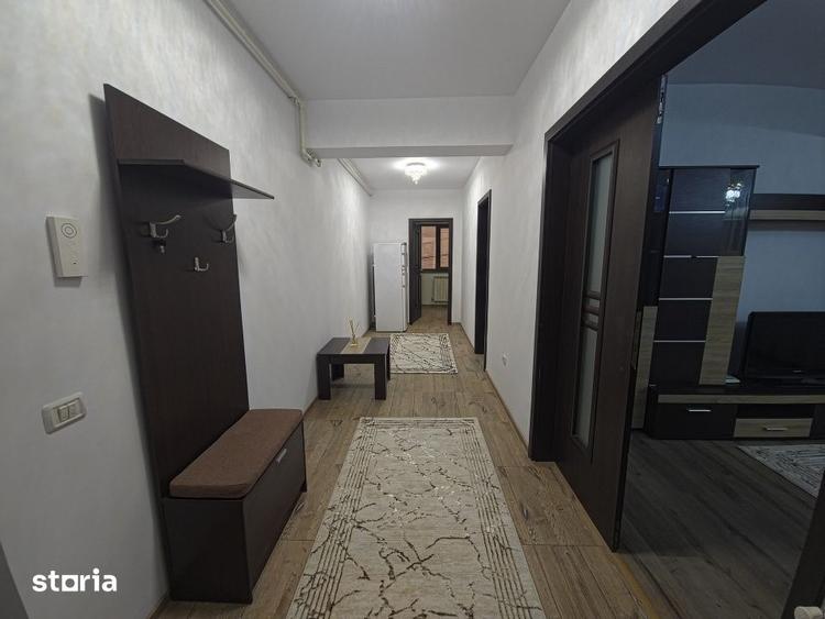 Apartament cu 2 camere decomandat, mobilat în Faleza Nord