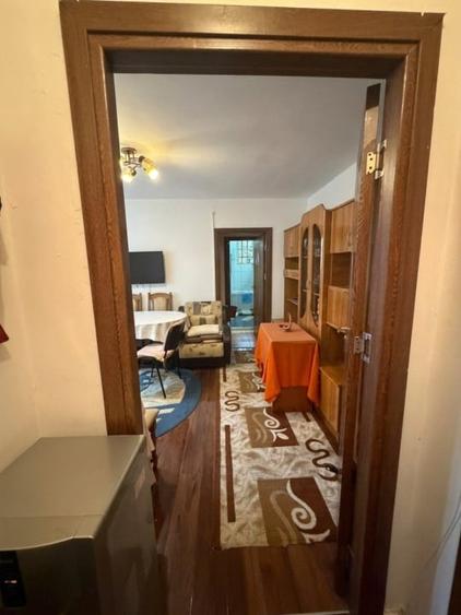 Apartament cu 2 camere semidecomandat, mobilat în George Enescu