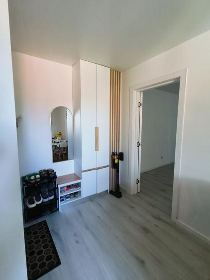 Apartament cu 2 camere decomandat în Tudor