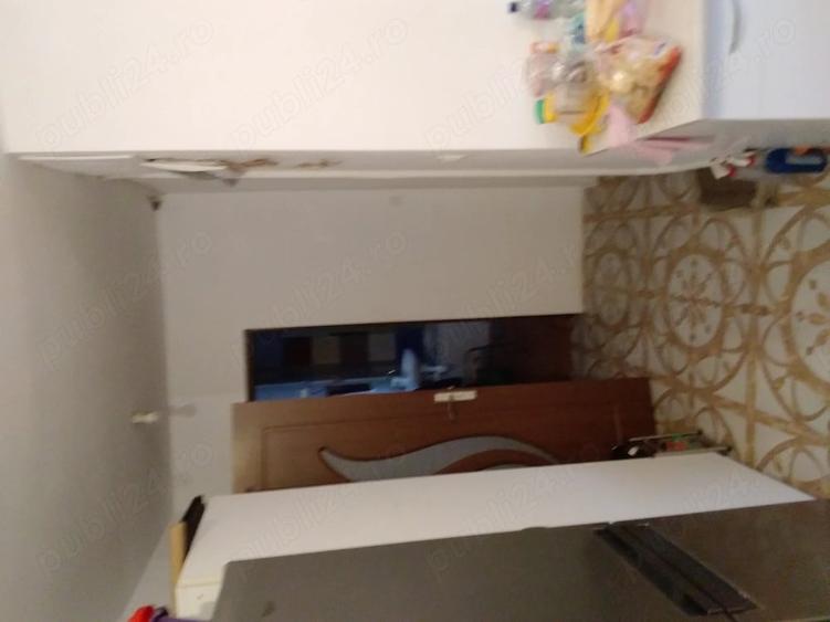 Casă cu 2 camere cu Teren 500 Mp în Pădureni