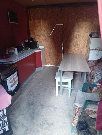 Casă cu 4 camere în Nadăș