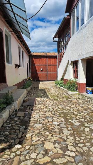 Casa rurala cu 2 cladiri pe curte - 5