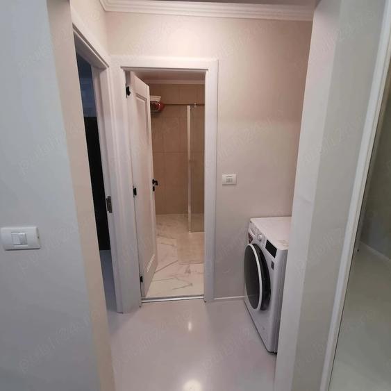 Apartament cu 2 camere decomandat în Port