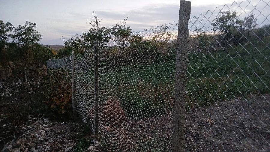 Casă cu Teren 2000 Mp în Cerchezu