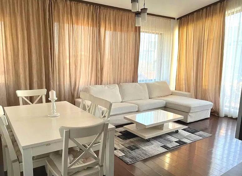 Apartament cu 3 camere decomandat, mobilat în Dămăroaia