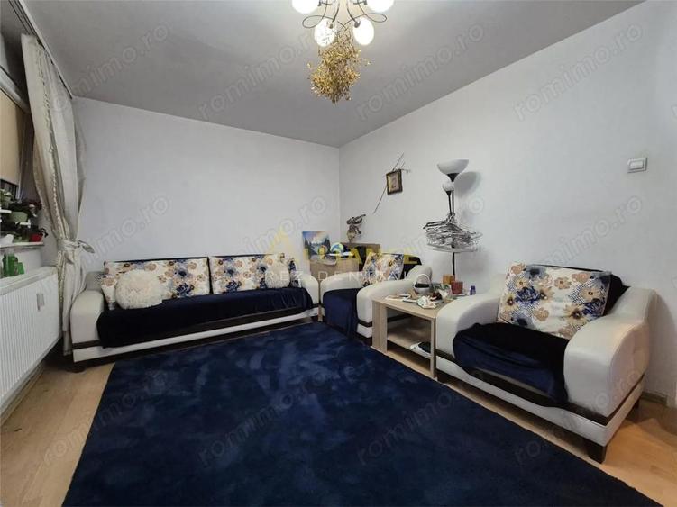 Apartament cu 3 camere decomandat, mobilat în Dristor