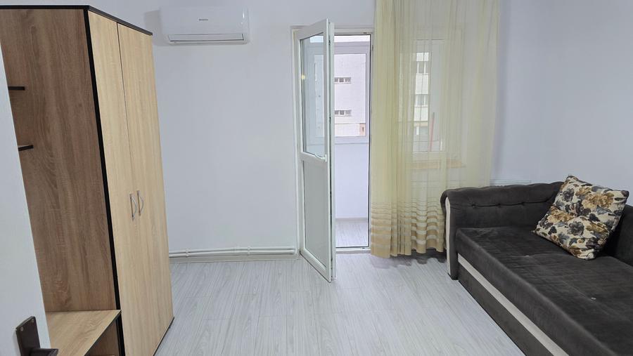 Apartament cu 2 camere decomandat în Gojdu
