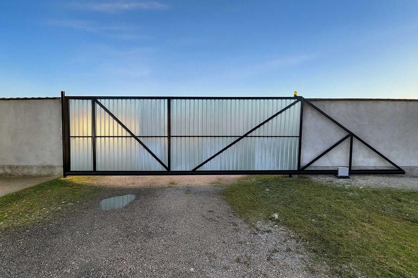 Spațiu comercial, de 3,918 mp, în Drăgănești