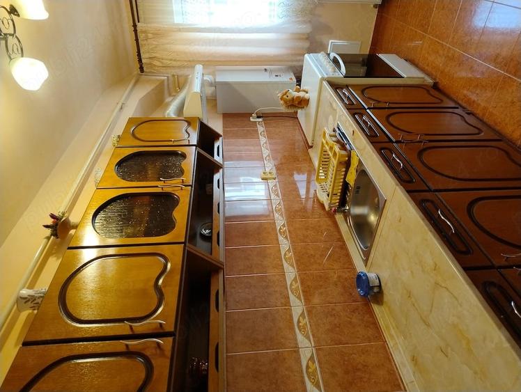 Apartament cu 2 camere decomandat în Florești