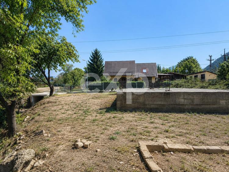 Teren Construcții intravilan de 800 mp, în Baciu