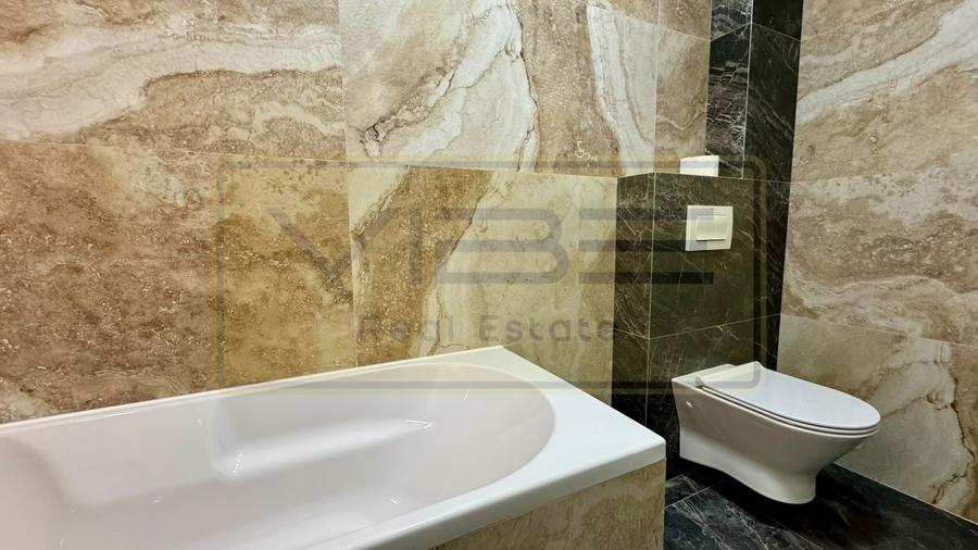 Apartament cu 2 camere semidecomandat, mobilat în Frumoasa