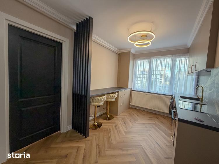 Apartament cu 2 camere decomandat în Republicii