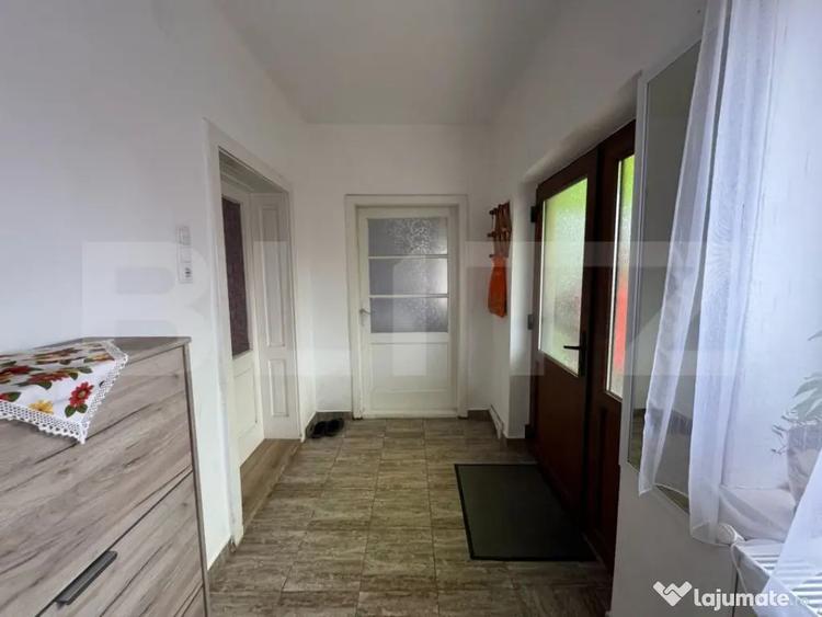 Casă cu 3 camere cu Teren 1080 Mp în Central