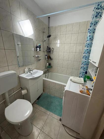 Apartament cu 2 camere semidecomandat în Chibrit