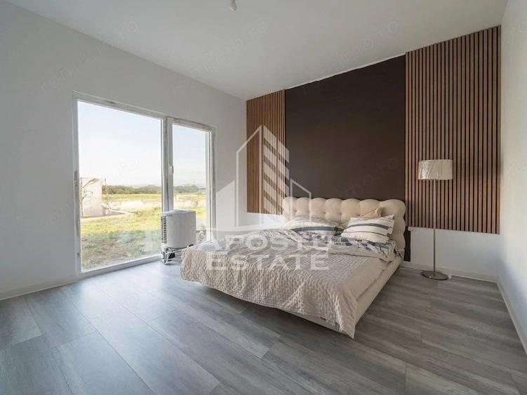Casă cu 4 camere cu Teren 570 Mp în Giarmata