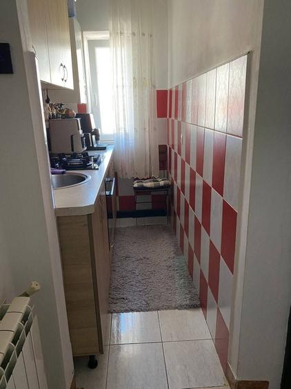 Garsonieră decomandată în Central