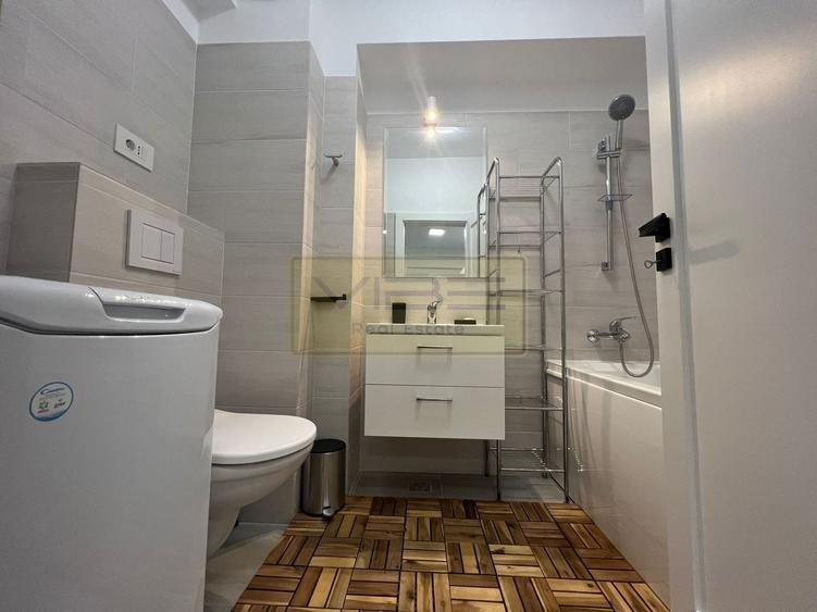 Apartament cu 2 camere semidecomandat, mobilat în Gară
