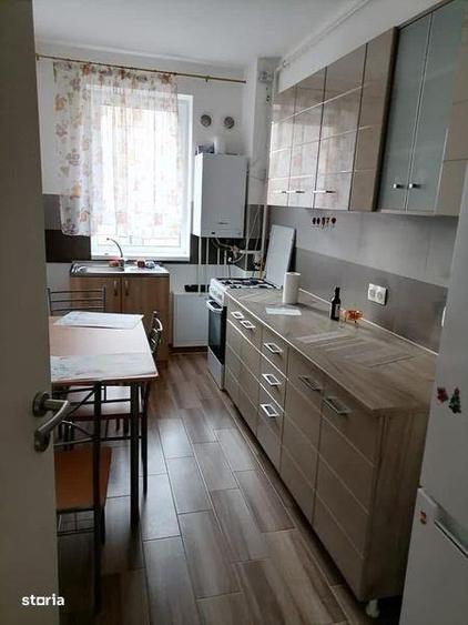 Apartament cu 2 camere, mobilat în Central