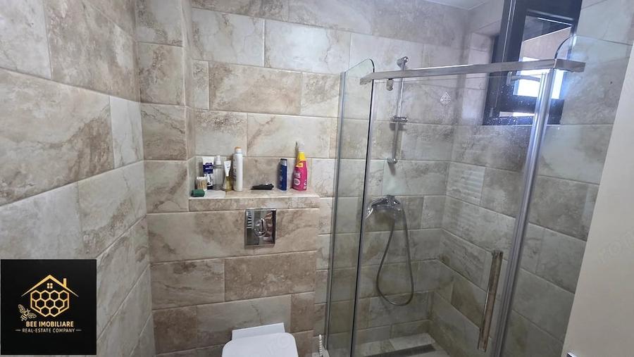 Apartament cu 3 camere decomandat în Calea Severinului