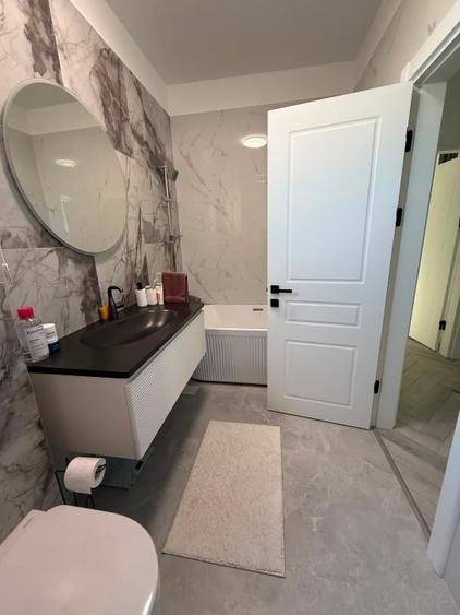 Duplex cu 4 camere cu Teren 160 Mp în Fundeni